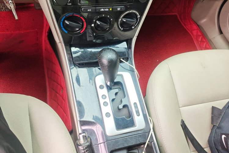 Used Mazda 6 2011 2.0L Automatic Fashion Edition Gear Lever