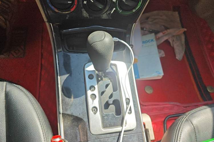 Used Mazda 6 2011 2.0L Automatic Fashion Edition Gear Lever