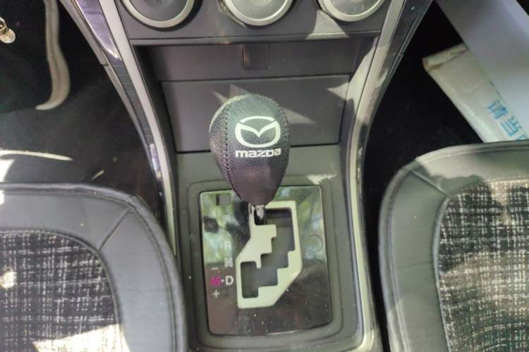 Used Mazda 6 2011 2.0L Automatic Elite Edition Gear Lever
