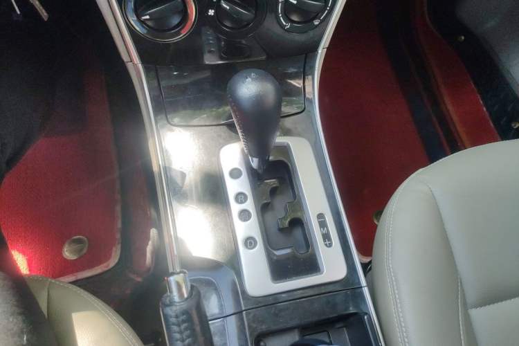 Used Mazda 6 2011 2.0L Automatic Luxury Version Gear Lever