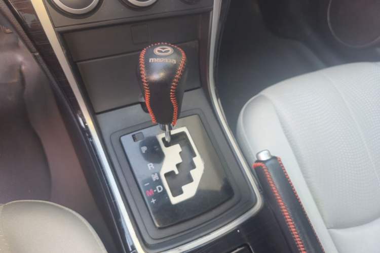 Used Mazda 6 2011 2.0L Automatic Elite Edition Gear Lever
