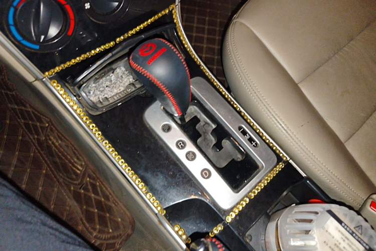 Used Mazda 6 2011 2.0L Automatic Fashion Edition Gear Lever