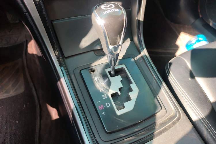 Used Mazda 6 2011 Coupe 2.0L Automatic Elite Edition Gear Lever