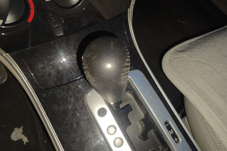 Used Mazda 6 2011 2.0L Automatic Fashion Edition Gear Lever
