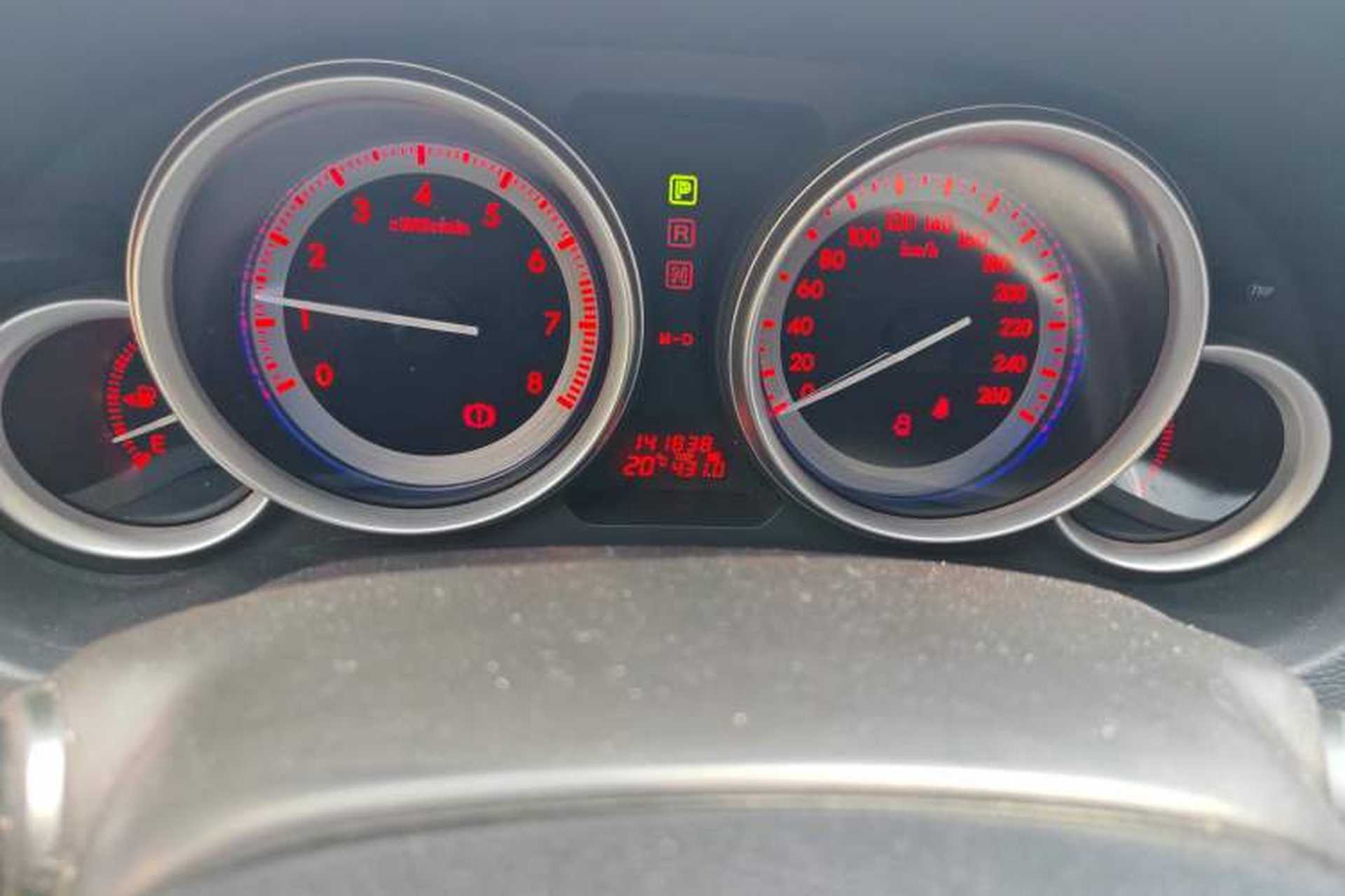 Used Mazda 6 2011 Coupe 2.0L Automatic Elite Edition Odometer Close Up