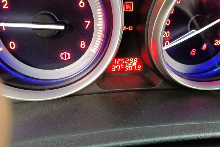 Used Mazda 6 2011 2.0L Automatic Elite Edition Odometer Close Up