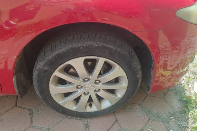 Used Mazda 6 2011 2.0L Automatic Fashion Edition Right Front Wheel Hub
