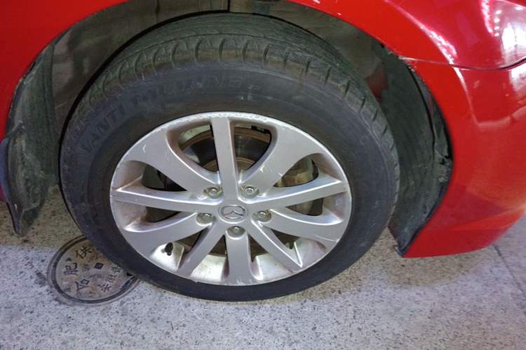 Used Mazda 6 2011 2.0L Automatic Fashion Edition Right Front Wheel Hub