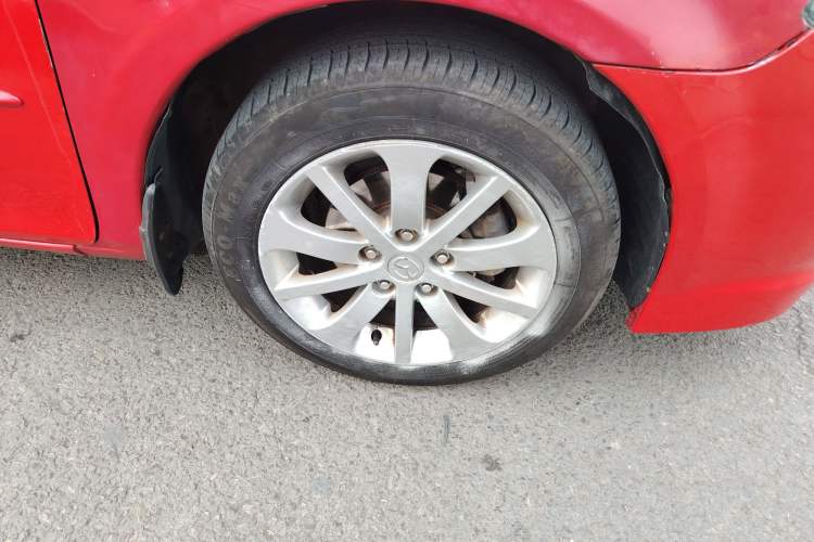 Used Mazda 6 2011 2.0L Automatic Fashion Edition Right Front Wheel Hub