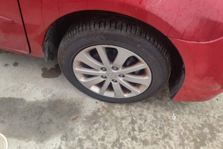 Used Mazda 6 2011 2.0L Automatic Fashion Edition Right Front Wheel Hub