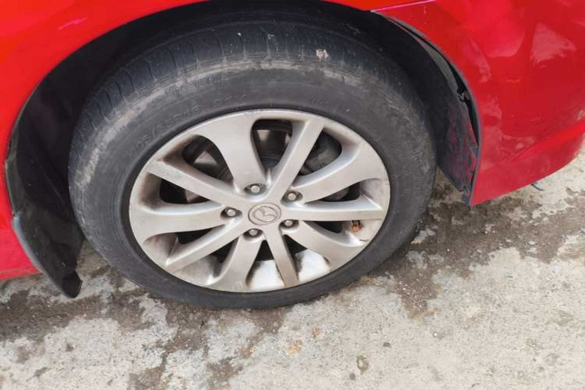 Used Mazda 6 2011 2.0L Automatic Fashion Edition Right Front Wheel Hub