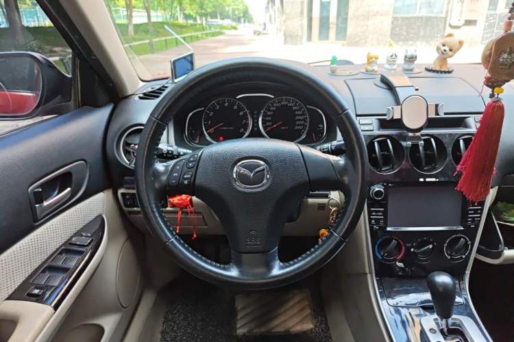 Used Mazda 6 2011 2.0L Automatic Fashion Edition Steering Wheel