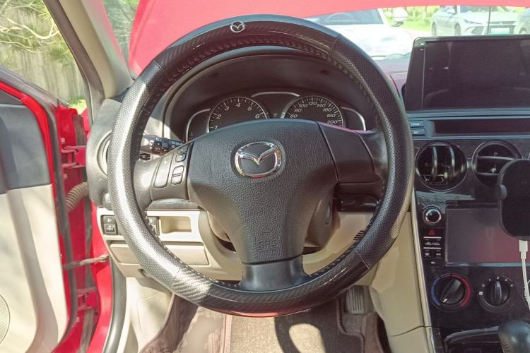 Used Mazda 6 2011 2.0L Automatic Fashion Edition Steering Wheel