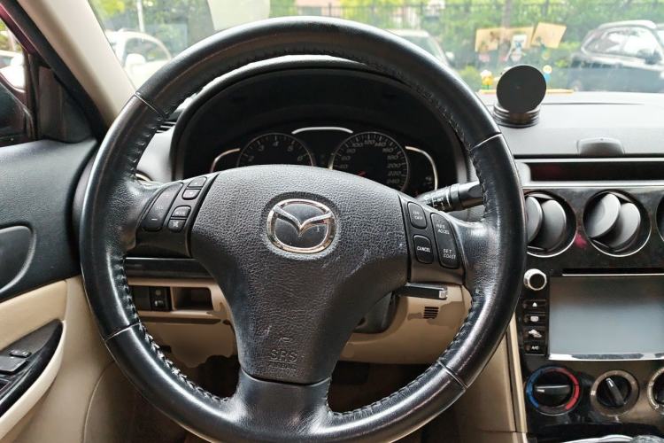 Used Mazda 6 2011 2.0L Automatic Fashion Edition Steering Wheel
