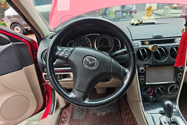 Used Mazda 6 2011 2.0L Automatic Fashion Edition Steering Wheel