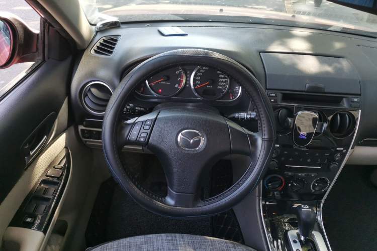 Used Mazda 6 2011 2.0L Automatic Fashion Edition Steering Wheel