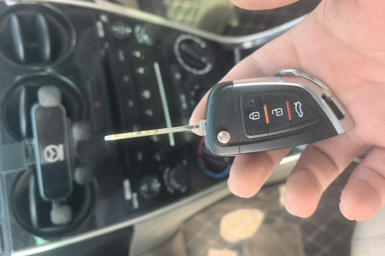 Used Mazda 6 2011 2.0L Automatic Fashion Edition Vehicle Key