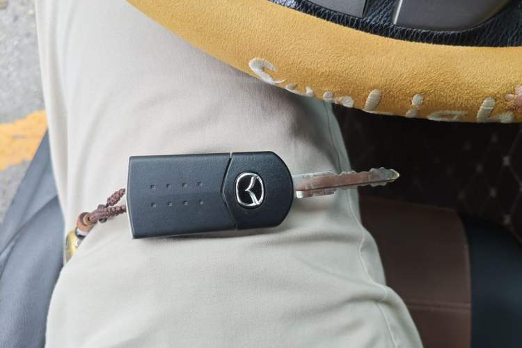 Used Mazda 6 2011 2.0L Automatic Elite Edition Vehicle Key