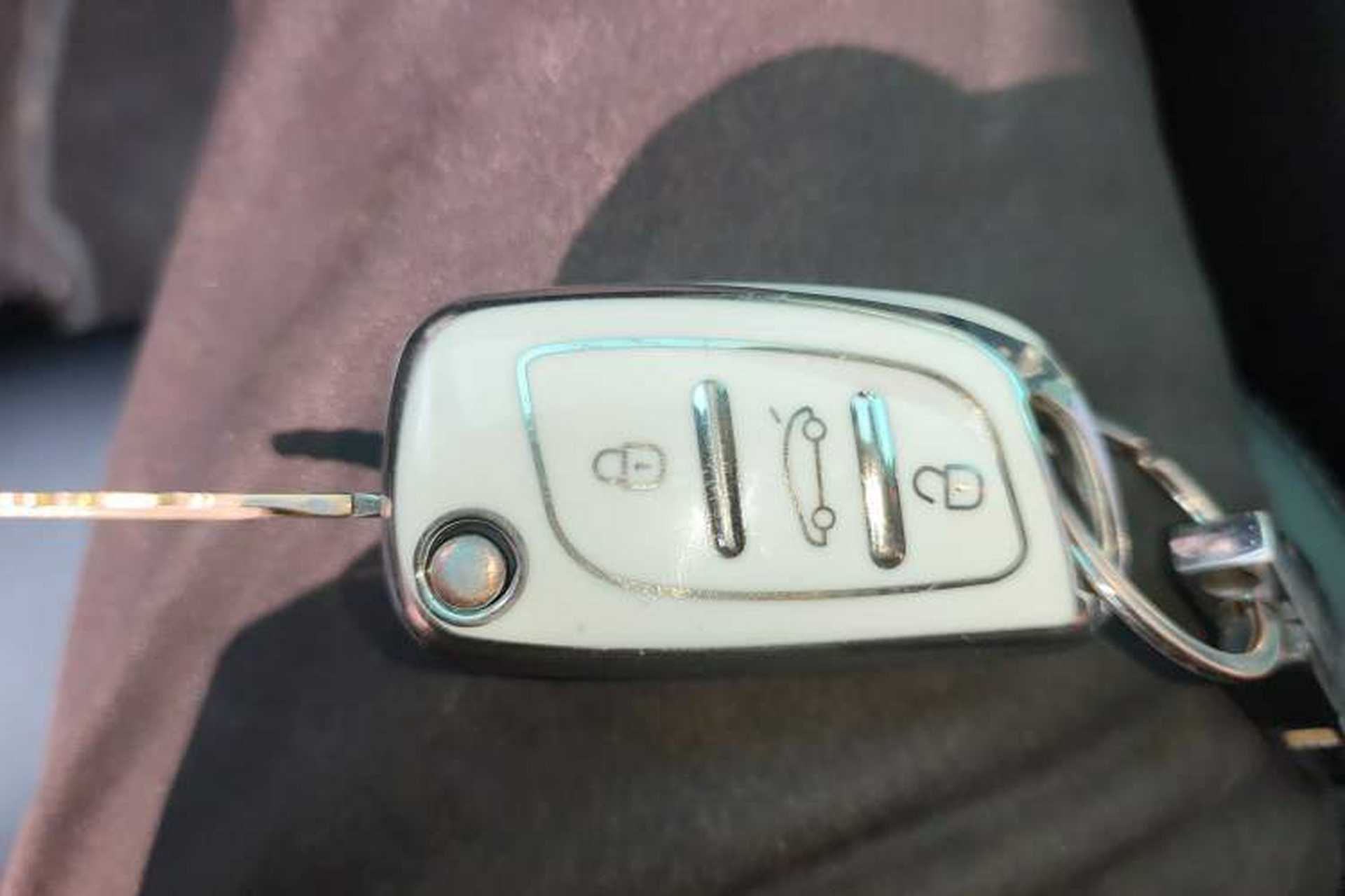 Used Mazda 6 2011 Coupe 2.0L Automatic Elite Edition Vehicle Key