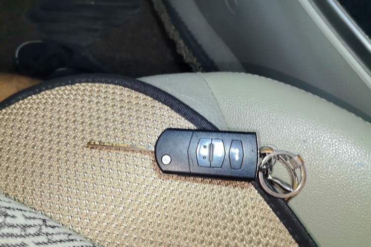Used Mazda 6 2011 2.0L Automatic Fashion Edition Vehicle Key