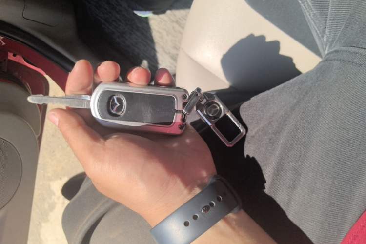 Used Mazda 6 2011 2.0L Automatic Fashion Edition Vehicle Key