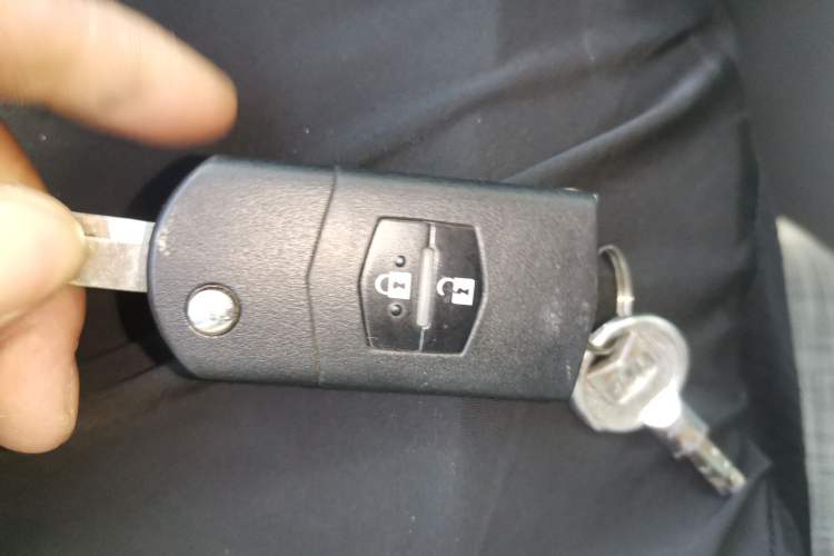 Used Mazda 6 2011 2.0L Automatic Fashion Edition Vehicle Key