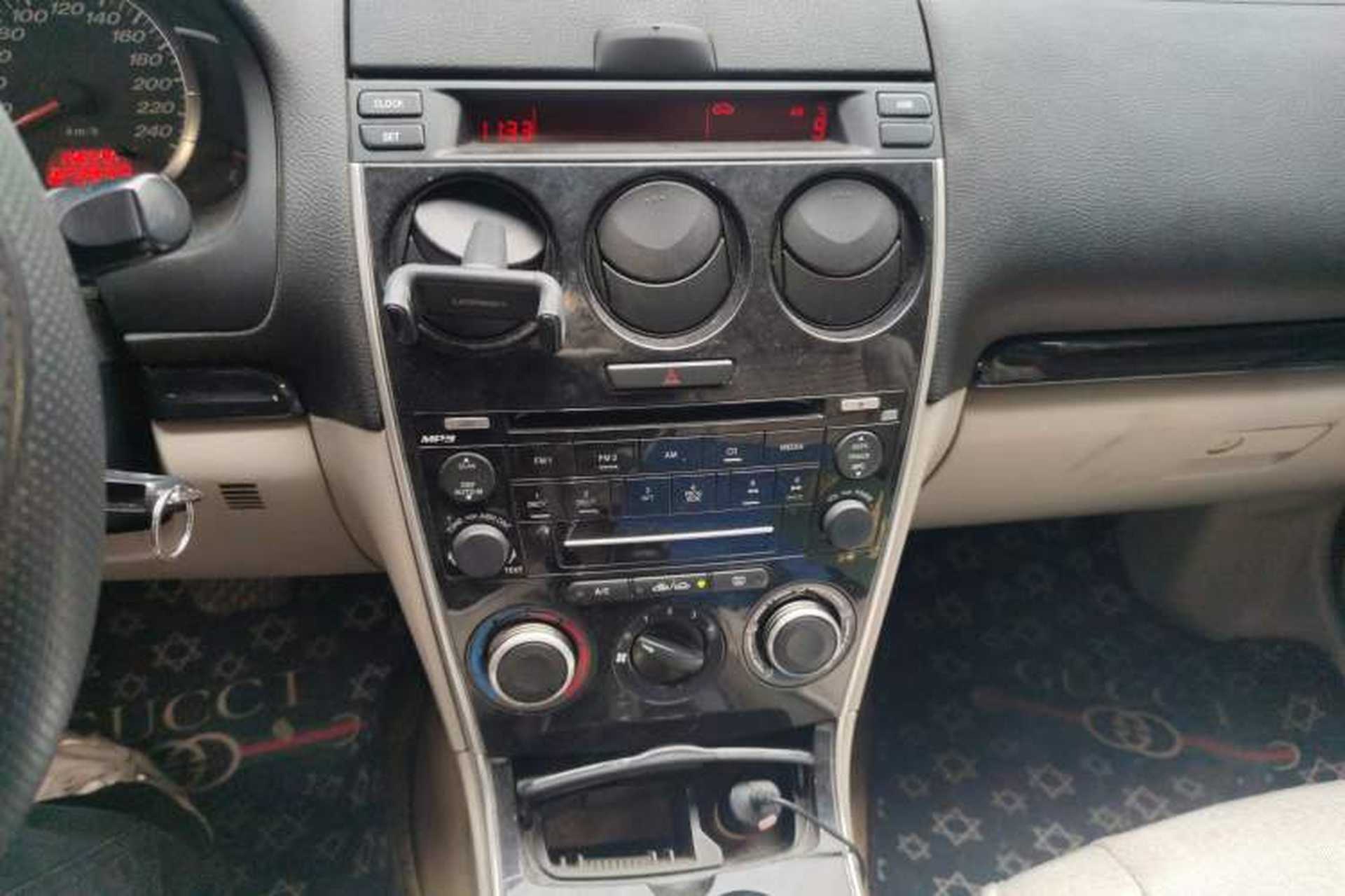 Used Mazda 6 2011 2.0L Automatic Fashion Edition Audio And AC Panel