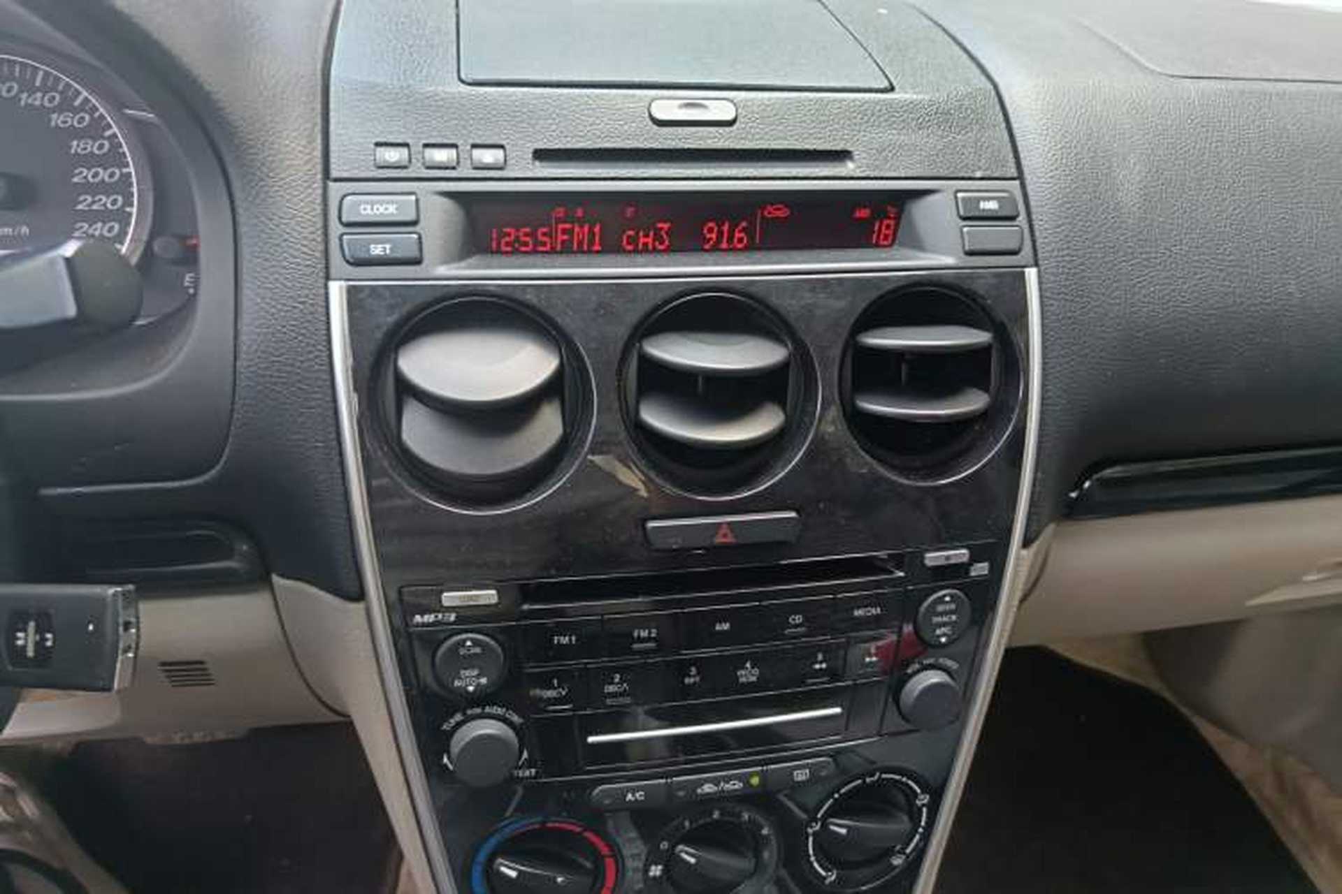 Used Mazda 6 2011 2.0L Automatic Fashion Edition Audio And AC Panel