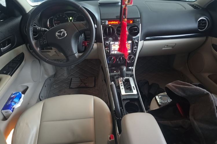 Used Mazda 6 2011 2.0L Automatic Fashion Edition Center Console