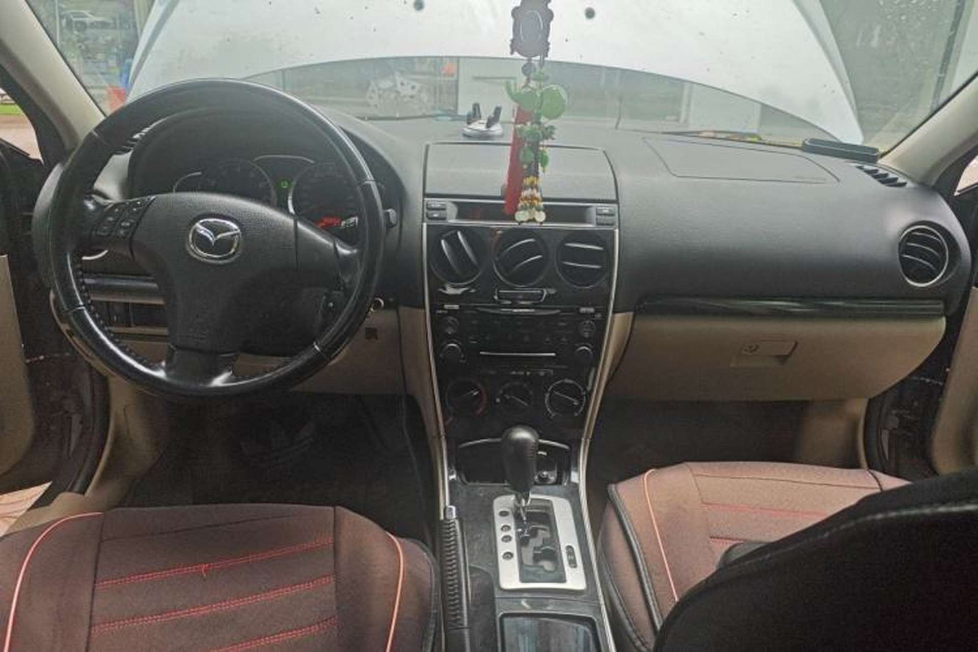 Used Mazda 6 2011 2.0L Automatic Fashion Edition Center Console
