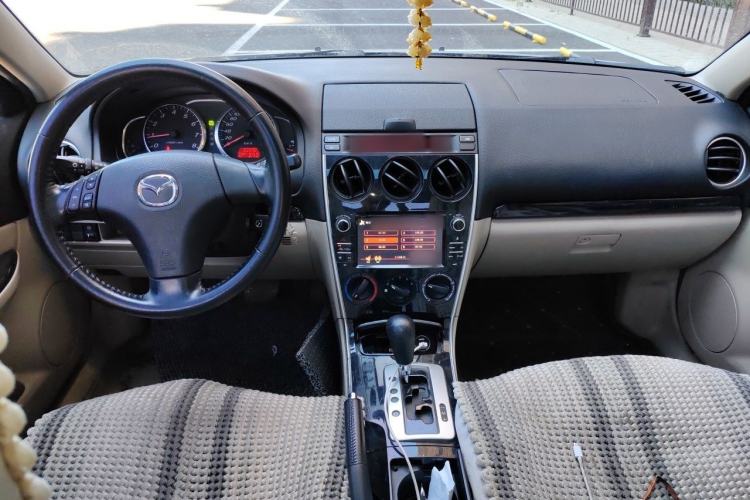 Used Mazda 6 2011 2.0L Automatic Fashion Edition Center Console