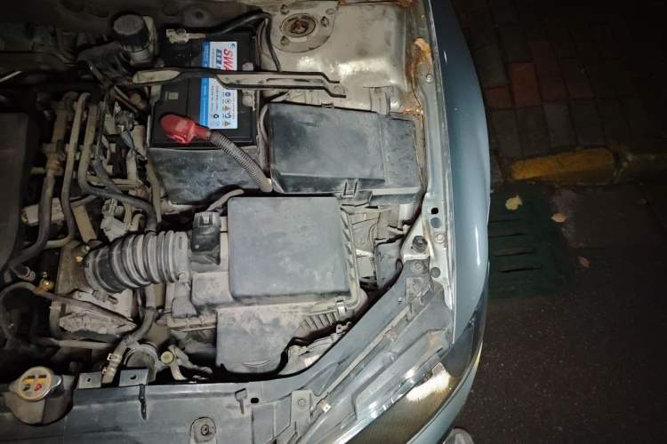 Used Mazda 6 2011 2.0L Automatic Fashion Edition Engine Bay Left