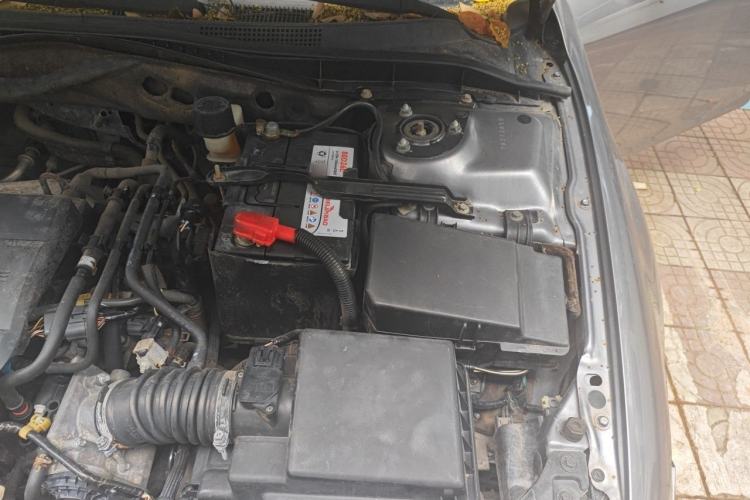 Used Mazda 6 2011 2.0L Automatic Fashion Edition Engine Bay Left
