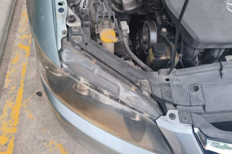 Used Mazda 6 2011 2.0L Automatic Ultra-Luxury Version Engine Bay Right