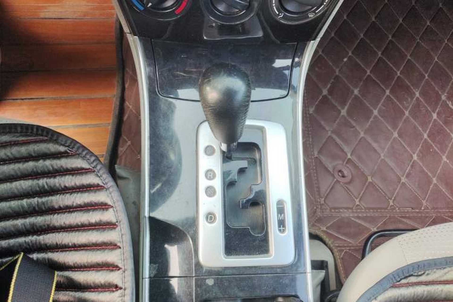 Used Mazda 6 2011 2.0L Automatic Fashion Edition Gear Lever