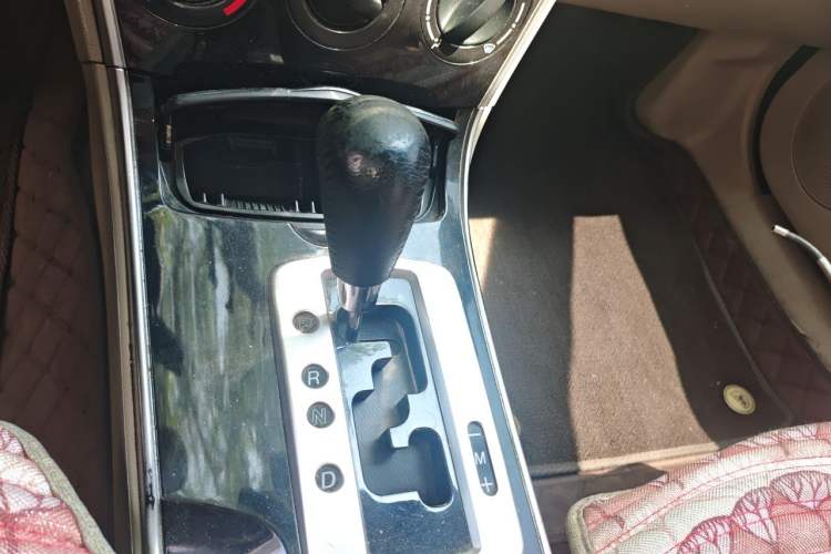 Used Mazda 6 2011 2.0L Automatic Fashion Edition Gear Lever