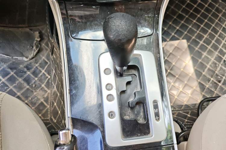 Used Mazda 6 2011 2.0L Automatic Fashion Edition Gear Lever