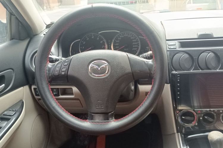 Used Mazda 6 2011 2.0L Automatic Ultra-Luxury Version Steering Wheel