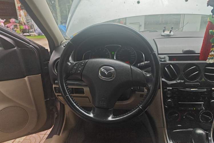 Used Mazda 6 2011 2.0L Automatic Fashion Edition Steering Wheel