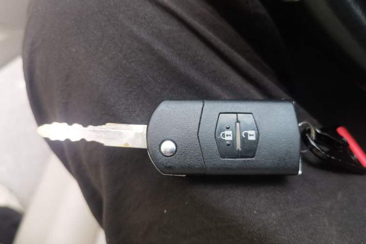 Used Mazda 6 2011 2.0L Automatic Fashion Edition Vehicle Key