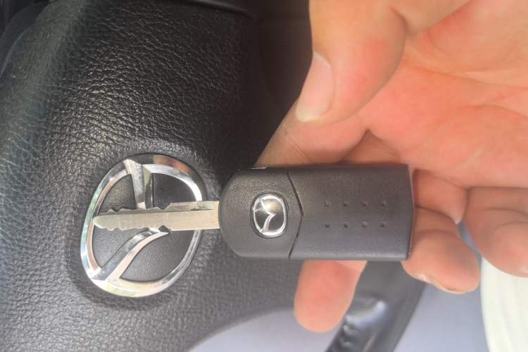 Used Mazda 6 2011 2.0L Automatic Fashion Edition Vehicle Key