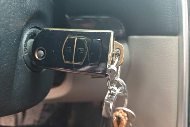 Used Mazda 6 2011 2.0L Automatic Fashion Edition Vehicle Key