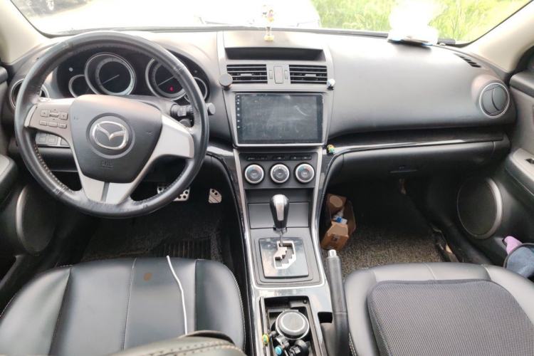 Used Mazda 6 2011 Coupe 2.0L Automatic Elite Edition Center Console