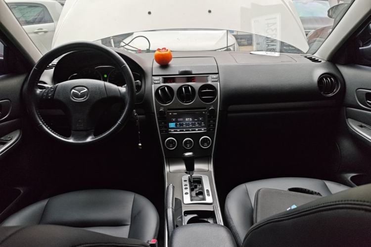 Used Mazda 6 2011 2.0L Automatic Fashion Edition Center Console
