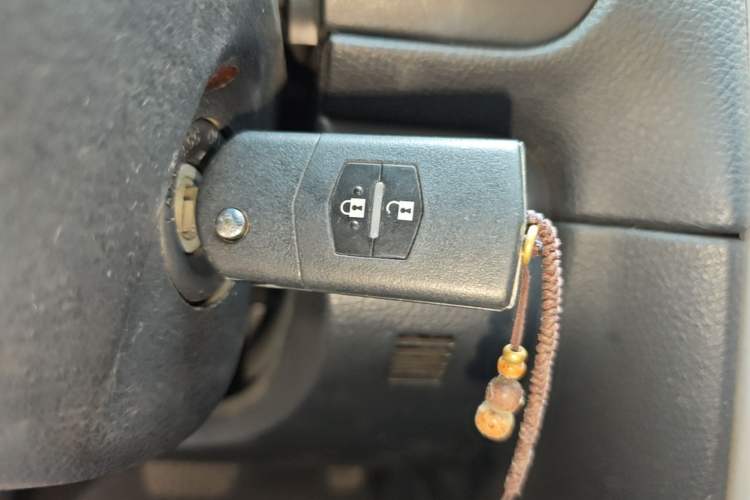 Used Mazda 6 2011 2.0L Automatic Fashion Edition Vehicle Key