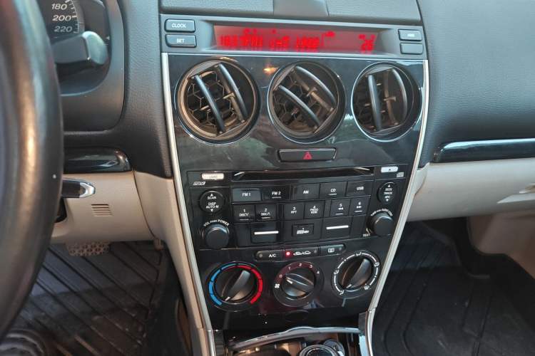 Used Mazda 6 2012 2.0L Automatic Fashion Edition Audio And AC Panel