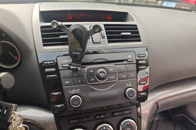 Used Mazda 6 2012 2.0L Automatic Elite Edition Audio And AC Panel