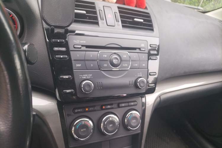 Used Mazda 6 2012 Coupe 2.0L Automatic Elite Edition Audio And AC Panel