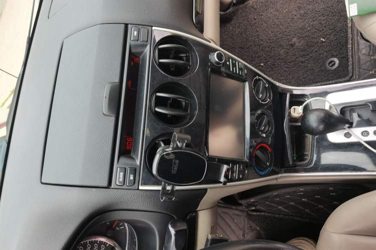 Used Mazda 6 2012 2.0L Automatic Fashion Edition Audio And AC Panel