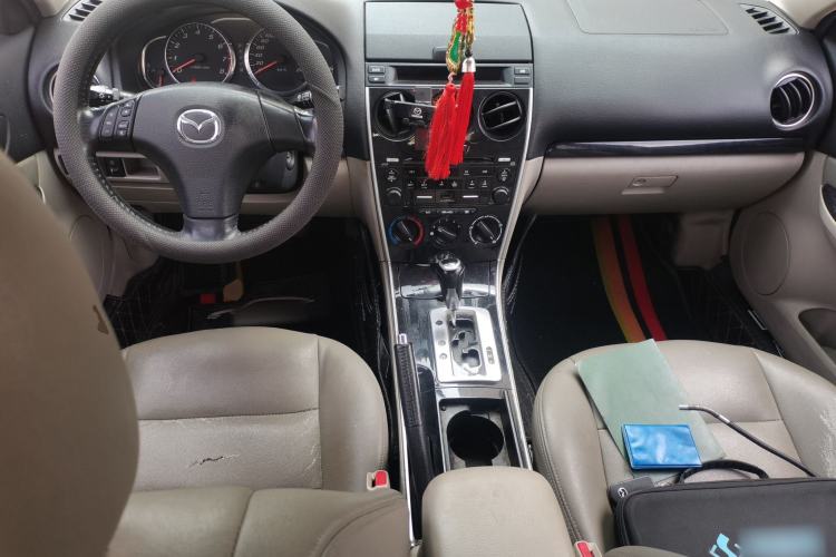 Used Mazda 6 2012 2.0L Automatic Fashion Edition Center Console